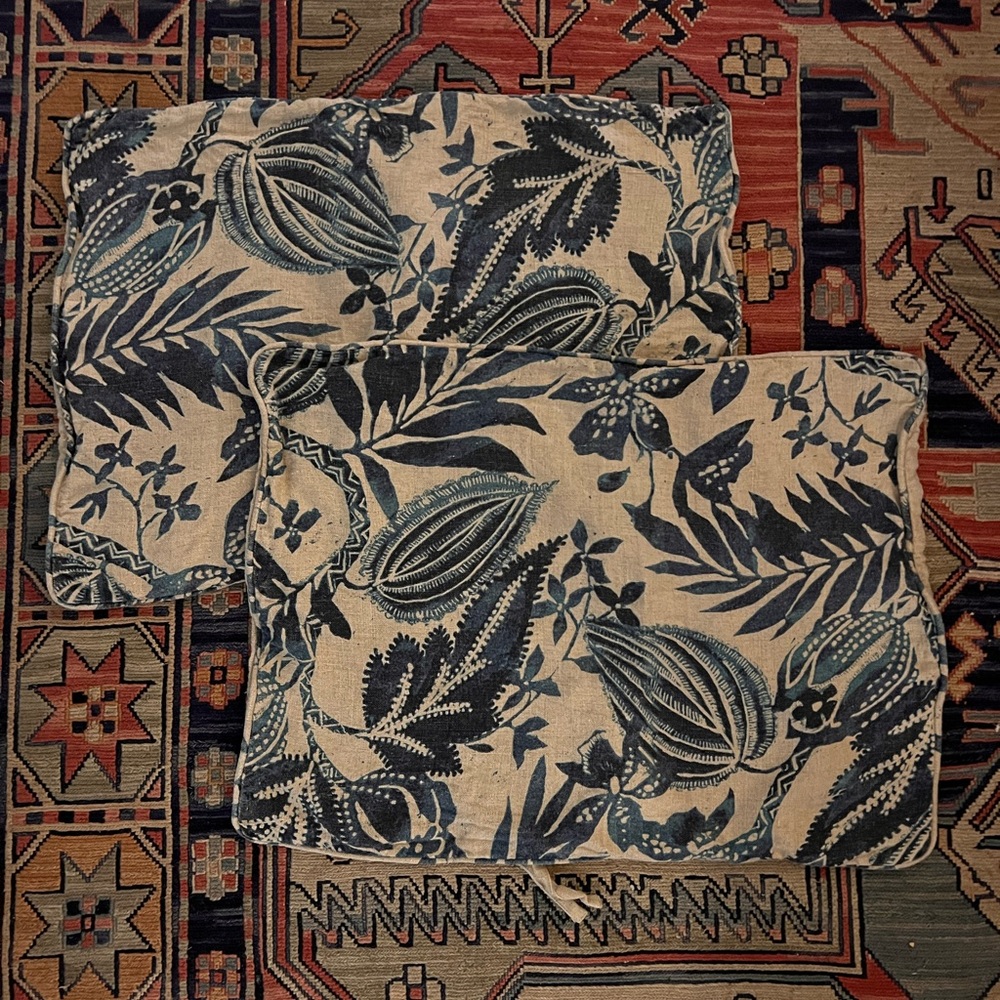 Pair (2) Cone Hill Annie Selke Antiqua Linen Indigo Blue Standard Pillow Shams